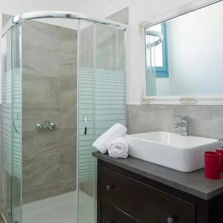 Stacy's House Nyaraló