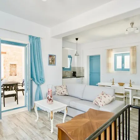 Stacy's House * Szánda María