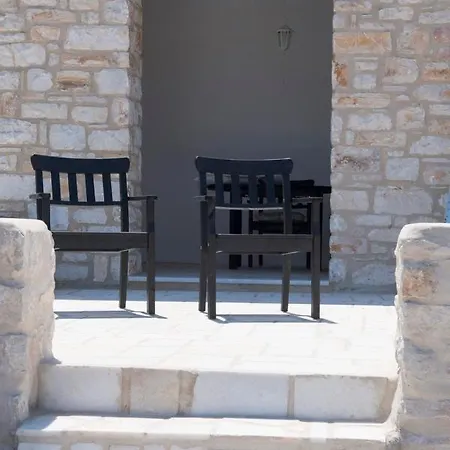 Stacy's House Nyaraló Szánda María