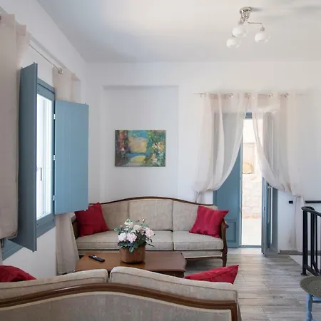 Feriehus Stacy's House Santa Maria (Paros)